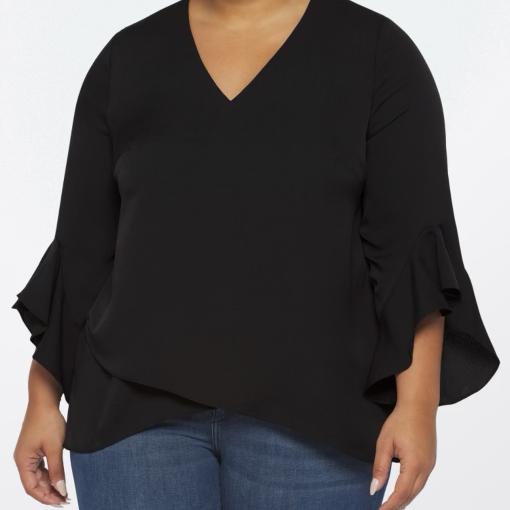Vince Camuto Black V-Neck Ruffle Sleeve Blouse